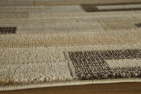 Momeni Dream Collection Rug DREAMDR-08BRN
