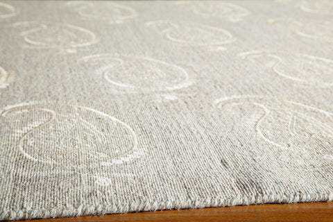 Momeni Lace Embroided Collection Rug LACE0LAC-1SVL