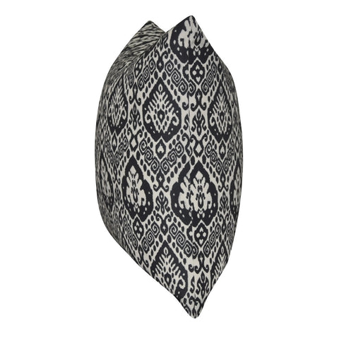 22" x 22"   Decorative Pillow P0268A-2222P